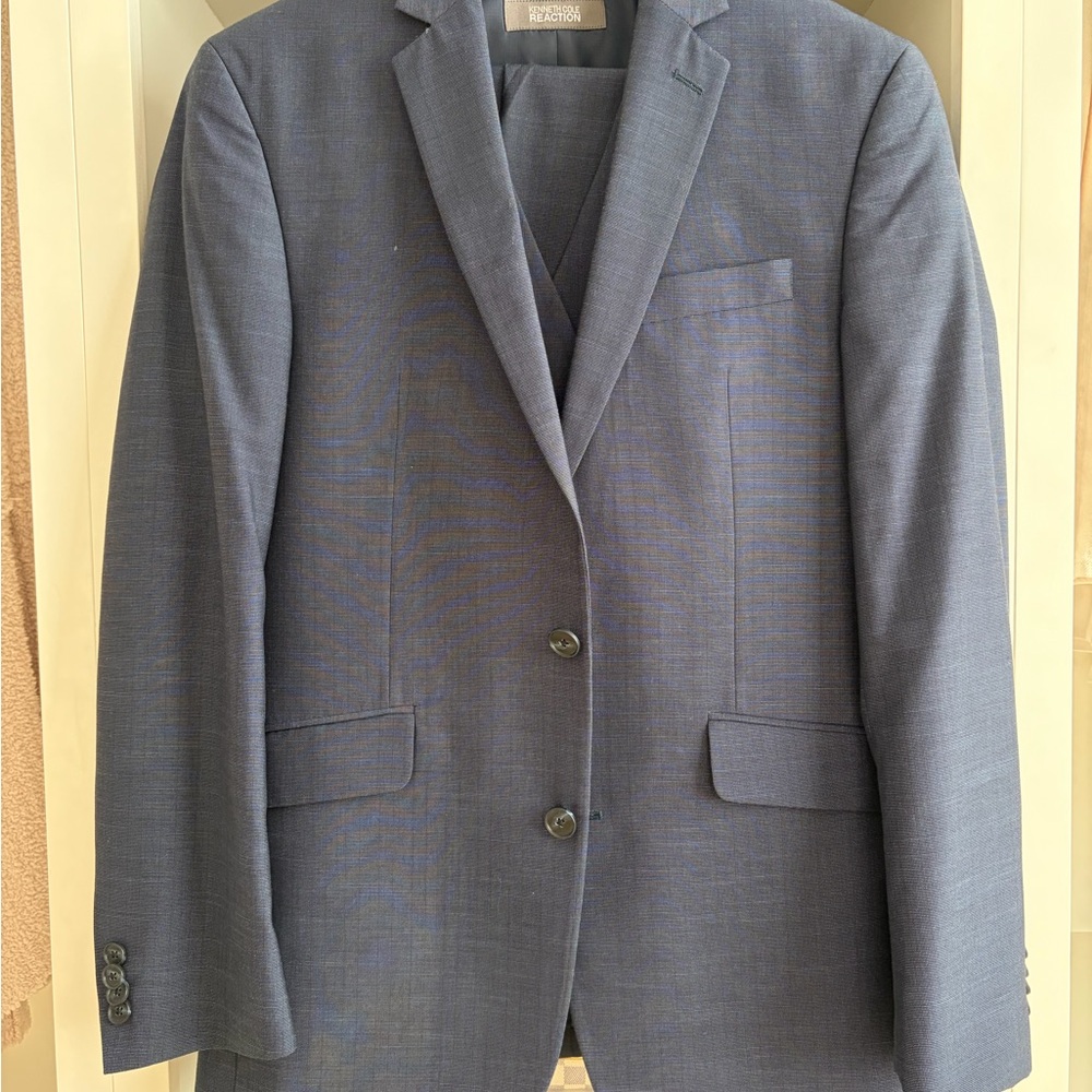 Men's Blue Blazer Kenneth Cole reaction 3 piece suit